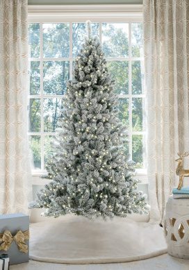 7' Artificial Christmas Tree with 400 Warm White LED Lights